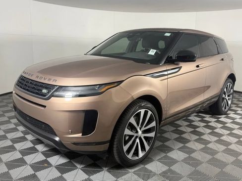 Used 2026 Land Rover Range Rover Evoque S AWD/4WD image 2