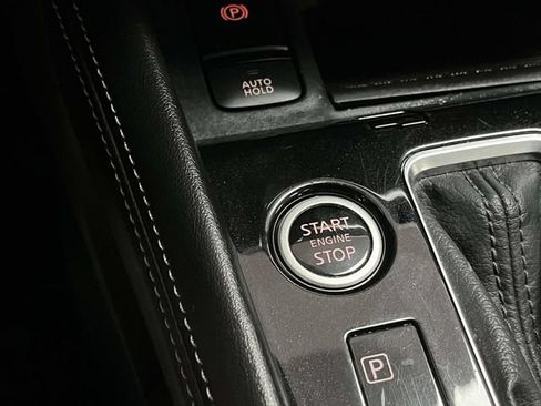 Used 2021 Nissan Kicks SV FWD image 30