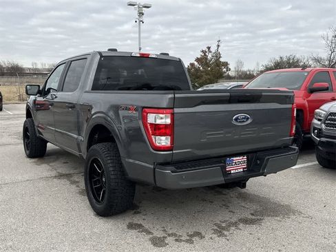 Used 2022 Ford F150 XL w/ STX Appearance Package image 4