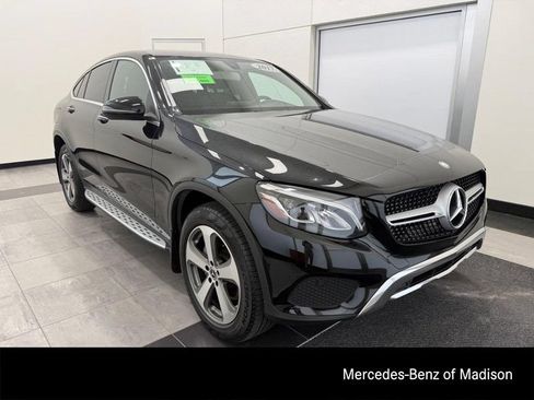 Used 2017 Mercedes-Benz GLC 300 4MATIC Coupe image 1