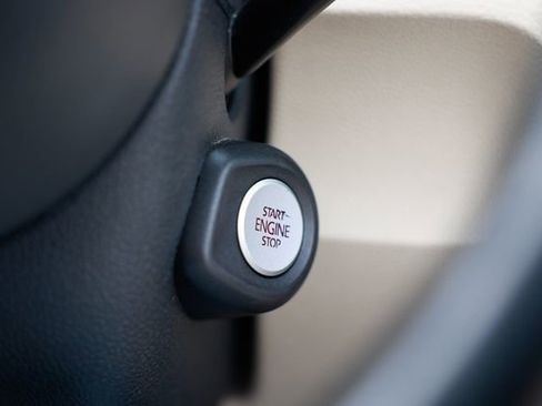 Used 2012 Volkswagen Eos Executive image 31