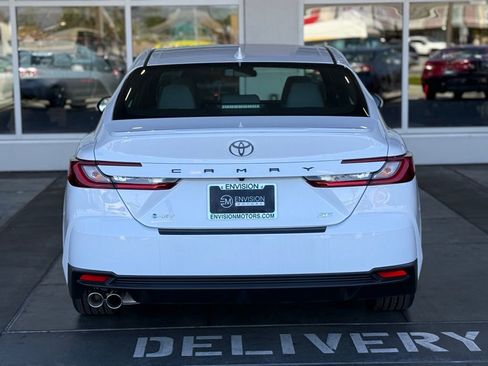 New 2026 Toyota Camry SE image 10