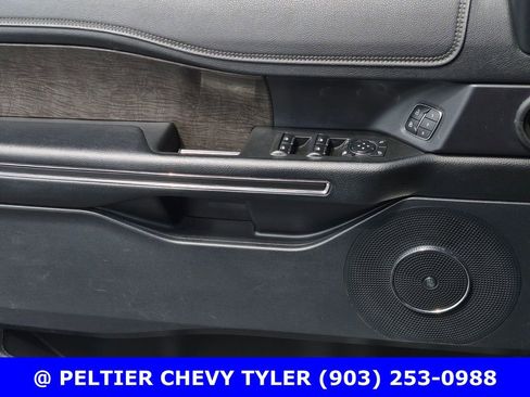 Used 2021 Ford Expedition Limited RWD image 33
