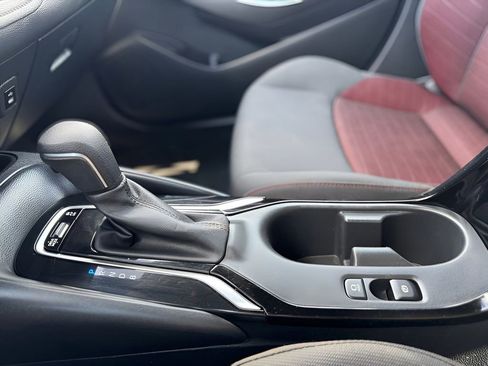 Used 2023 Toyota Corolla SE image 14