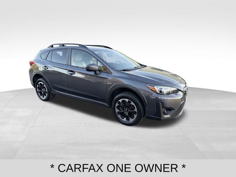 Used 2023 Subaru Crosstrek 2.0i Premium image 7