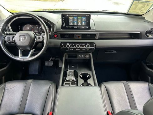 Used 2023 Honda Pilot EX-L image 10