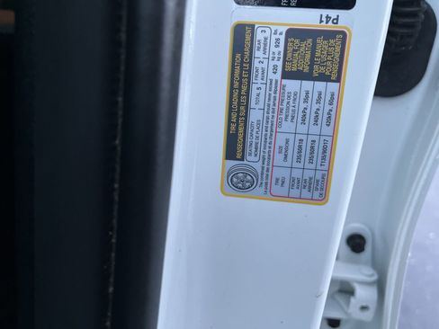 Used 2023 Kia Sportage EX image 24