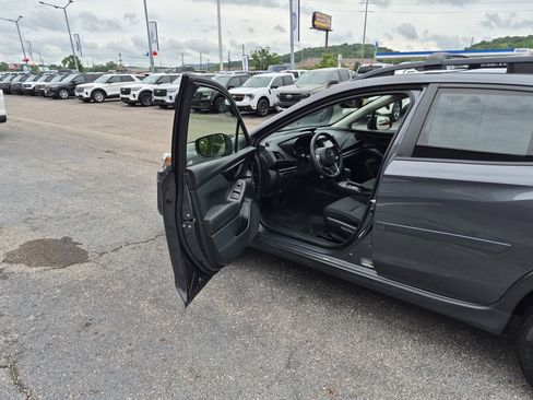 Used 2021 Subaru Crosstrek 2.0i w/ Popular Package #3 AWD/4WD image 9