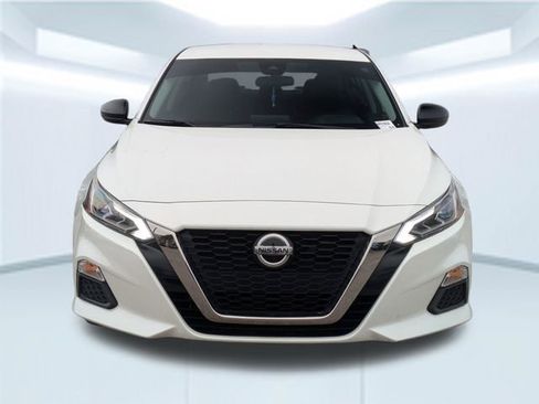 Used 2022 Nissan Altima 2.5 SR FWD image 10