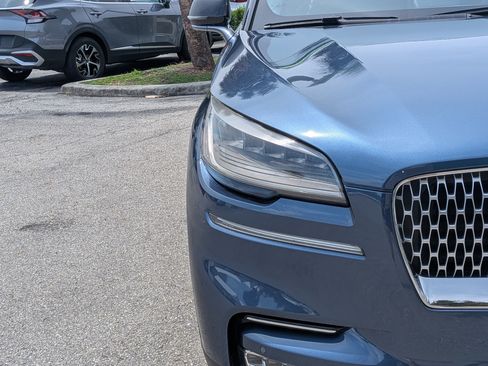 Used 2020 Lincoln Aviator Reserve w/ Equipment Group 201A AWD/4WD image 10