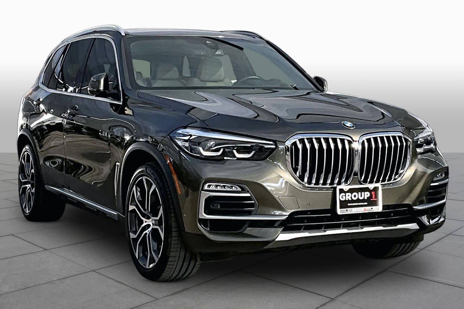Used 2021 BMW X5 sDrive40i w/ Premium Package RWD image 2