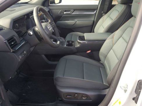 New 2026 GMC Terrain AT4 w/ Convenience Package III image 14