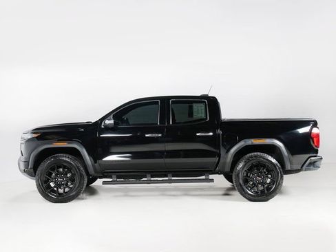 Used 2023 GMC Canyon Denali w/ Denali Black Edition AWD/4WD image 6