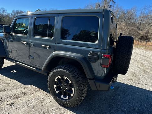 Used 2025 Jeep Wrangler Unlimited Rubicon 4xe w/ Safety Group image 10