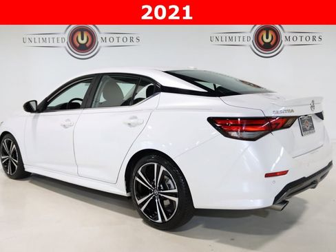 Used 2021 Nissan Sentra SR image 3
