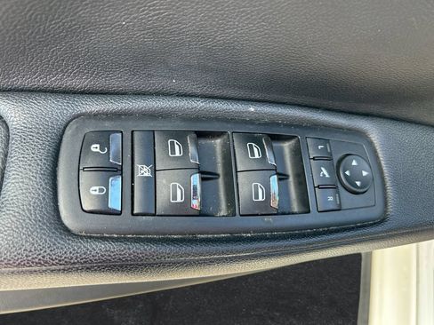 Used 2015 Maserati Ghibli RWD image 14
