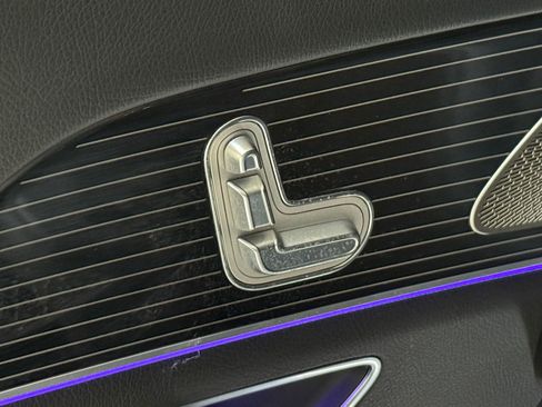 Used 2024 Mercedes-Benz GLS 450 4MATIC image 48