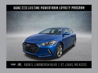Used 2017 Hyundai Elantra Limited w/ Limited Tech Package 04
