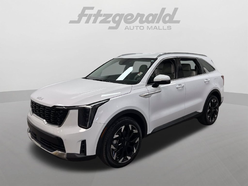 Used 2025 Kia Sorento EX FWD 360° Tour