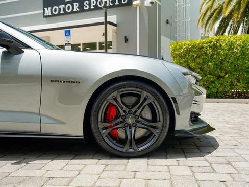 Used 2023 Chevrolet Camaro SS RWD image 34