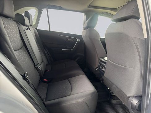 Used 2019 Toyota RAV4 XLE image 23