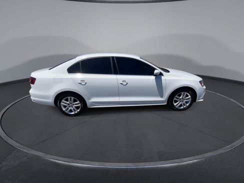 Used 2017 Volkswagen Jetta S FWD image 9
