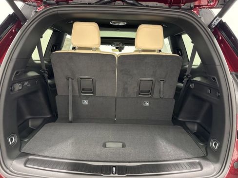 New 2025 Jeep Grand Cherokee L Limited AWD/4WD image 9