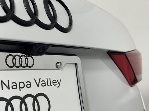 New 2025 Audi Q3 2.0T Premium image 15