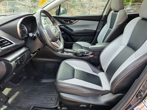 Used 2019 Subaru Crosstrek 2.0i Limited w/ Moonroof Package w/Navigation image 27