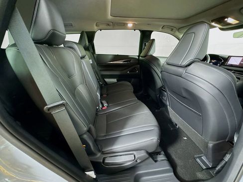 New 2026 INFINITI QX60 Luxe w/ Cargo Package image 37