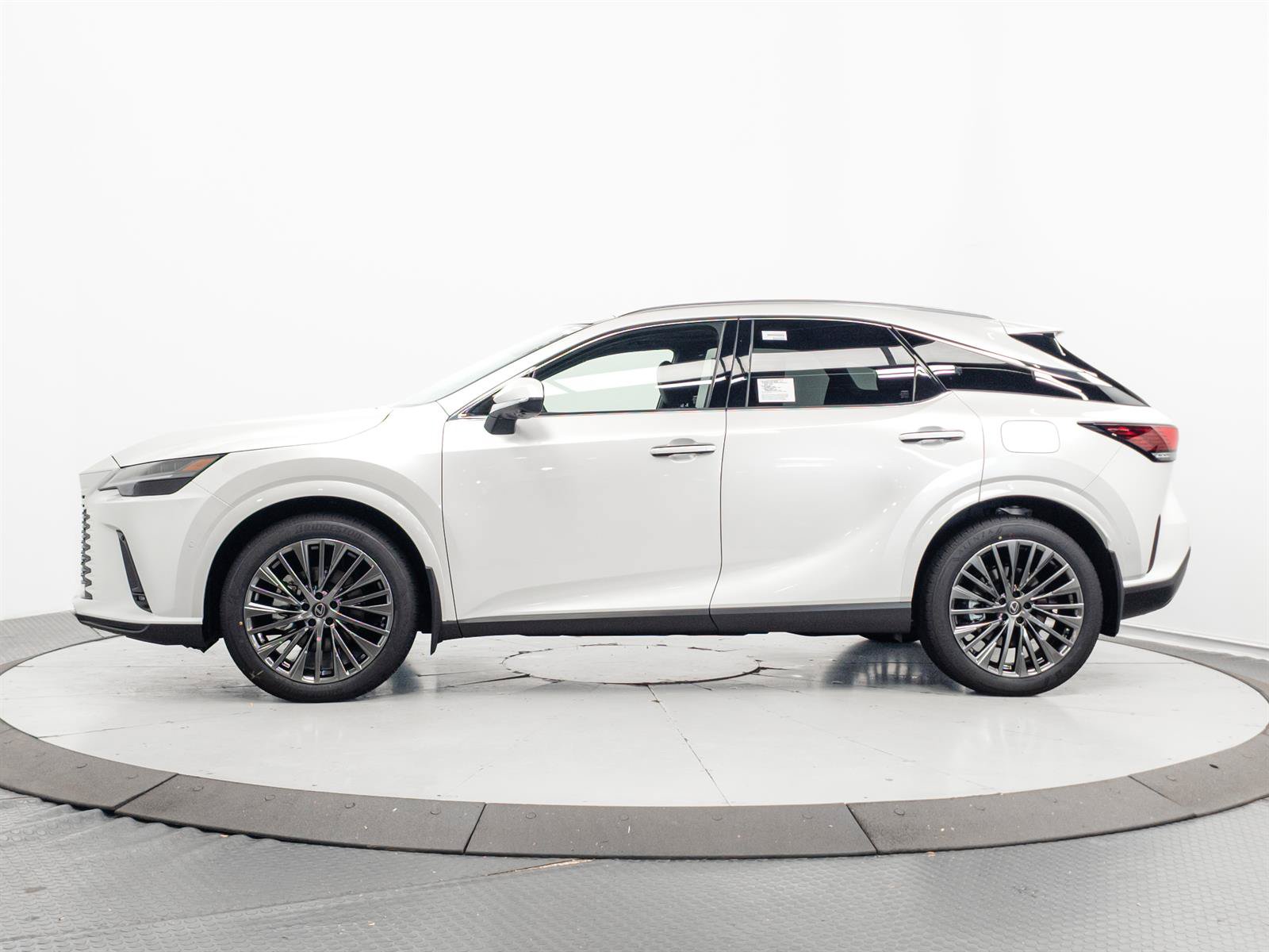 New 2026 Lexus RX 450h AWD w/ Convenience Package image 8