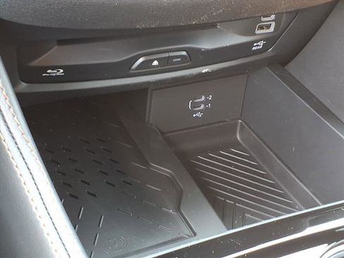 New 2026 Chrysler Pacifica Pinnacle image 26