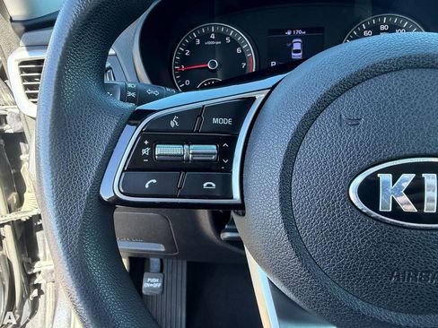 Used 2020 Kia Optima LX image 31