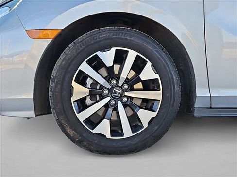 Used 2025 Honda Odyssey EX-L image 25
