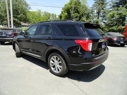 Certified 2020 Ford Explorer XLT w/ Equipment Group 202A AWD/4WD image 7