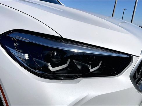 Used 2023 BMW X6 xDrive40i image 41