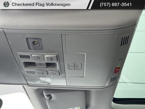 New 2025 Volkswagen Taos SE image 48