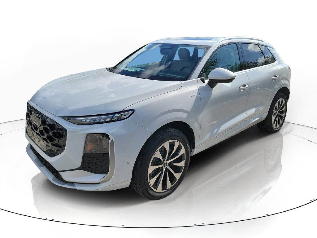 New 2026 Audi Q3 quattro 2.0T AWD/4WD image 2