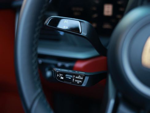 Used 2020 Porsche 911 Carrera S w/ Sport Package image 30