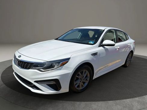 Used 2020 Kia Optima LX FWD image 1