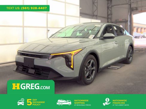 Used 2026 Kia K4 FWD image 1