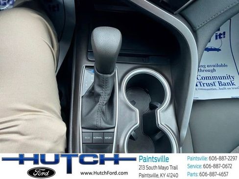 Used 2022 Toyota Camry LE FWD image 22