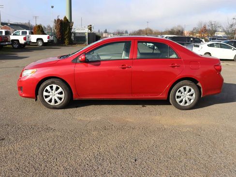 Used 2010 Toyota Corolla LE image 8