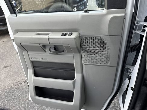 New 2026 Ford E-350 and Econoline 350 Super Duty w/ Power Equipment Group RWD image 23
