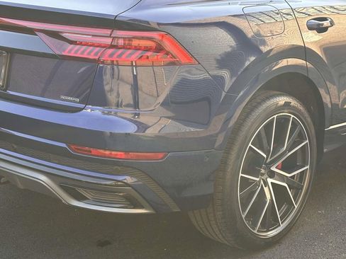 Used 2021 Audi Q8 Prestige AWD/4WD image 11
