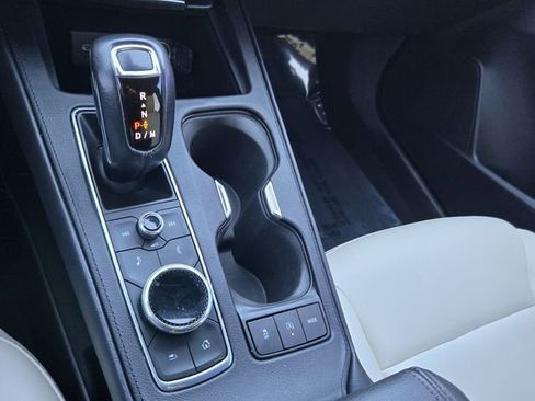 Used 2019 Cadillac XT4 Sport image 21