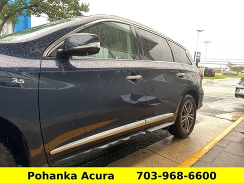 Used 2018 INFINITI QX60 Luxe w/ Premium Plus Package AWD/4WD image 3