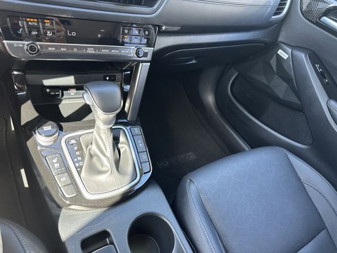 Used 2024 Kia Seltos SX w/ SX Sunroof Package image 19