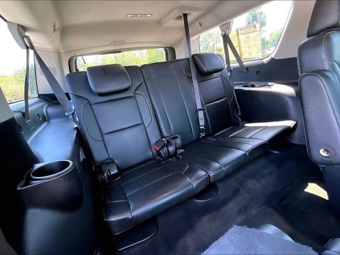 Used 2016 Chevrolet Suburban LT AWD/4WD image 28