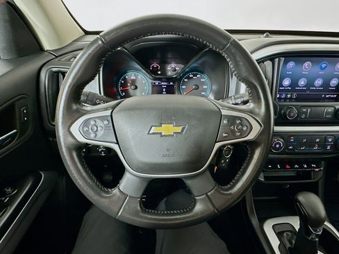 Used 2022 Chevrolet Colorado LT w/ Safety Package AWD/4WD image 11